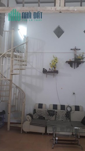 Bán gấp nhà đường Số 6 Linh Tây Thủ Đức, 50m2, giá chỉ hơn 3 tỷ.