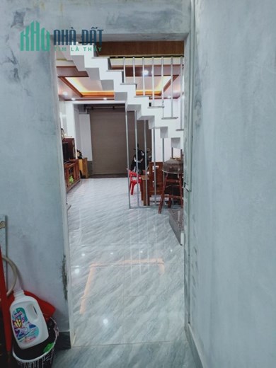 Chính chủ cần bán gấp căn nhà 2 tầng trong ngõ quân đội Trần Kiên- Kiến An - Hải Phòng.