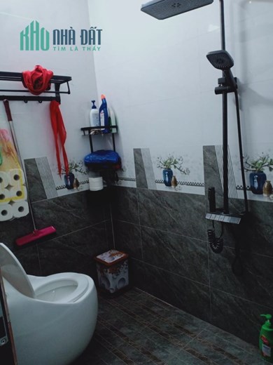 Chính chủ cần bán gấp căn nhà 2 tầng trong ngõ quân đội Trần Kiên- Kiến An - Hải Phòng.