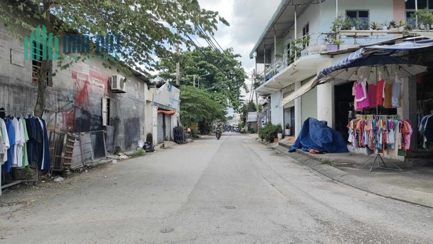 Bán gấp nhà đường Số 6 Linh Tây Thủ Đức, 50m2, giá chỉ hơn 3 tỷ.