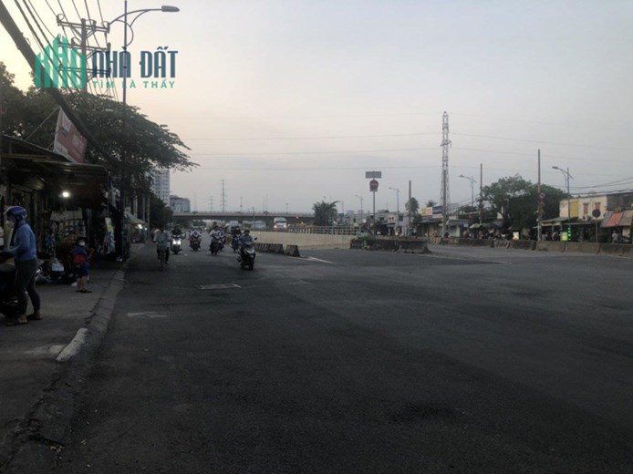 BÁN NHÀ MẶT TIỀN NGUYỄN THỊ ĐỊNH – P.THẠNH MỸ LỢI - QUẬN 2 - 1240,6M2 – 230 TỶ