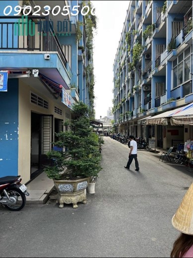CHÍNH CHỦ CHO THUÊ LÔ GÓC 2 MẶT TIỀN TRIỆT, 2 CĂN NHẬP 1 TẠI NGÃ BA BÌNH THUNG, TÂN ĐÔNG HIỆP, DĨ