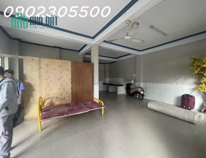 CHÍNH CHỦ CHO THUÊ LÔ GÓC 2 MẶT TIỀN TRIỆT, 2 CĂN NHẬP 1 TẠI NGÃ BA BÌNH THUNG, TÂN ĐÔNG HIỆP, DĨ