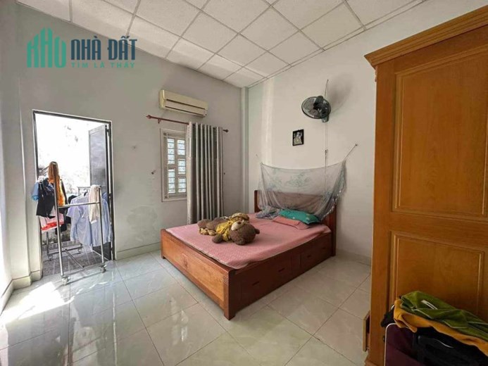 Mặt tiền KD HXH hiếm nhà bán, 80m2, 2T hơn 4 Tỷ, Hà Huy Giáp, Quận 12