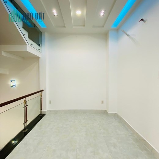 Bán nhà hẻm xe hơi Dương Quảng Hàm, Gò Vấp 3 tầng 3PN hoàn công đầy đủ thuận tiện cho thuê