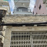 Bán Nhà Đinh Tiên Hoàng Bình Thạnh. DT: 70m2. LH: 0932155399.