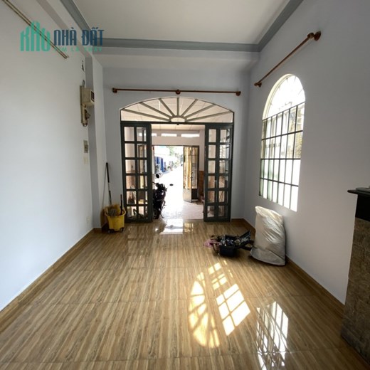 Bán Nhà Đinh Tiên Hoàng Bình Thạnh. DT: 70m2. LH: 0932155399.
