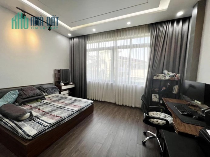 Bán nhà Lê Đức Thọ, Hẻm xe hơi, 5x11m, trệt +lửng, gần Lotte Mart chỉ 4.6 tỷ BL
