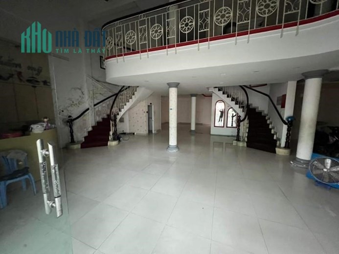 MẶT TIỀN QUẬN 1- TRẦN ĐÌNH XU-- 212M2- GIÁ CHỈ 92 TỶ
NGANG 12M- 4 TẦNG