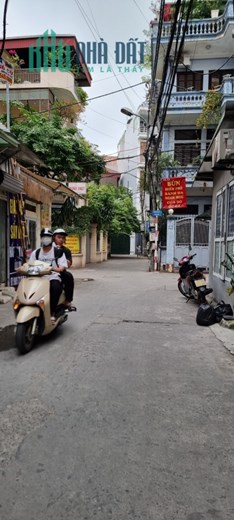 TRẦN CUNG - CẦU GIẤY - PHÂN LÔ Ô TÔ TRÁNH - LÔ GÓC - 50M2 X 3 TẦNG - THỬA ĐẤT VUÔNG ĐẸP - NHỈNH 7