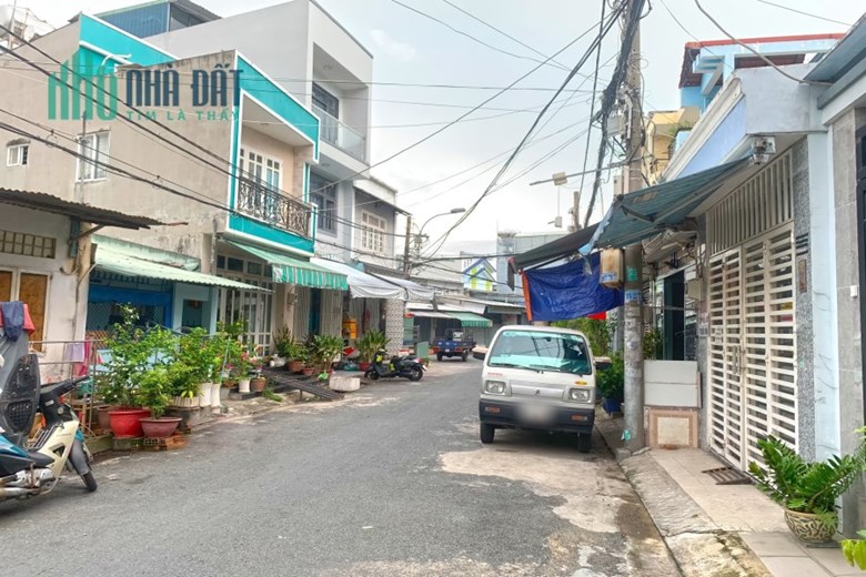 Hàng Thơm -Nhà Cấp 4 Mặt Tiền Đường Số-Phường Tân Kiểng-Quận 7-dt 50m2