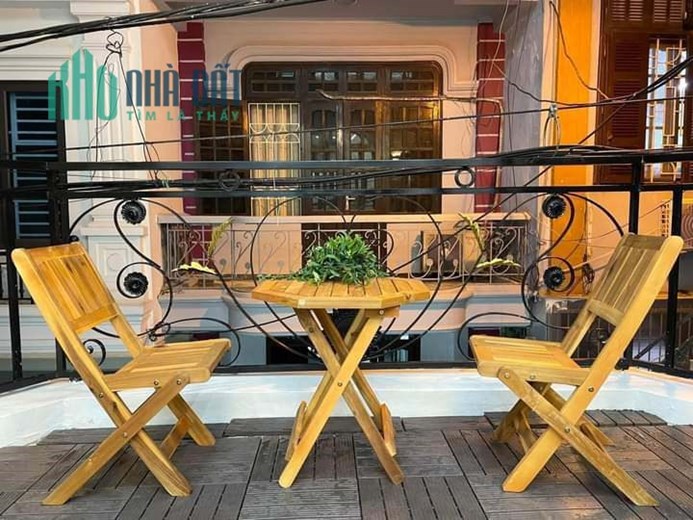 Bán Nhà Ngõ 1 Phố Trần Quốc Hoàn 50m2 x 5 tầng, 5 phòng ngủ đầy đủ công năng, nhà mới ở ngay giá