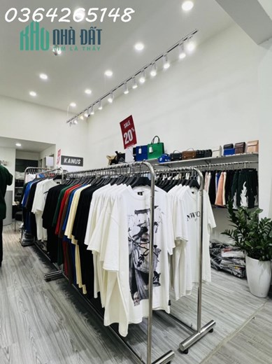 CẦN SANG NHƯỢNG SHOP TẠI HUỲNH VĂN BÁNH , PHƯỜNG 11, PHÚ NHUẬN, TP. HỒ CHÍ MINH - SANG GIÁ RẺ