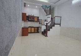 Cần gấp bán nhà 3 tầng - Gần kiệt ô tô 5m Hà Huy Tập, Quận Thanh Khê, Đà Nẵng - Giá sốc 2,2 tỷ