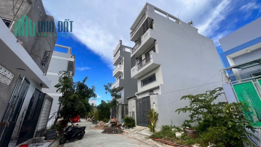 BÁN NHÀ KDC HOÀNG HOA NGUYỄN BÌNH, NHÀ MỚI, 5PN