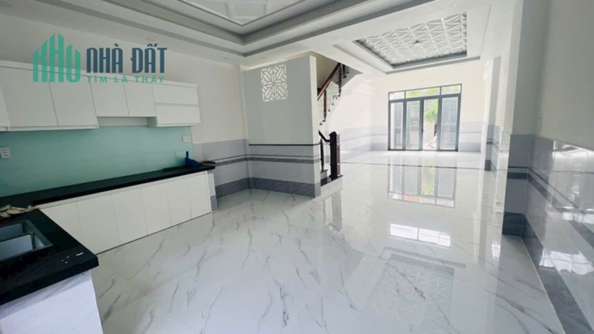 BÁN NHÀ KDC HOÀNG HOA NGUYỄN BÌNH, NHÀ MỚI, 5PN