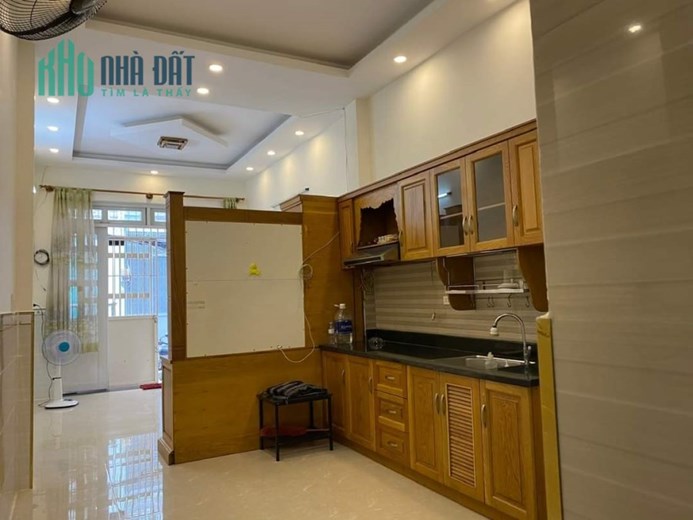 QUẬN 3, TRẦN QUỐC THẢO, nhà đẹp ở ngay, 37m2, sổ vuông, đã hoàn công đủ