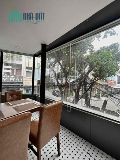 Nhà 5 tầng góc 2 MT đường Hoa Sữa - Khu ẩm thực PXL