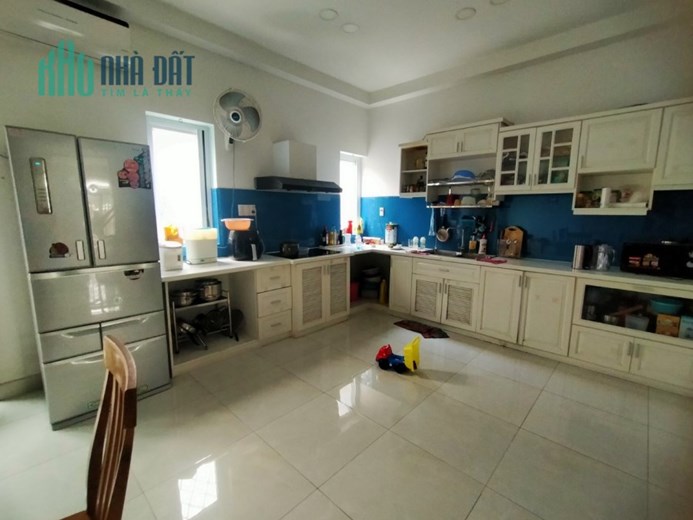 CHO THUÊ BIỆT THỰ KDC SADECO VEN SÔNG QUẬN 7