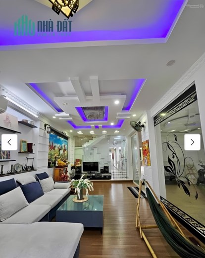 Giảm sâu 3 tỷ, Bán biệt thự 190m2 Trưng Nữ Vương (2 chiều). giá 10,x tỷ