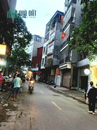Cần Tìm Khách Thuê Căn Nhà KD mặt phố Chùa Quỳnh, HBT
