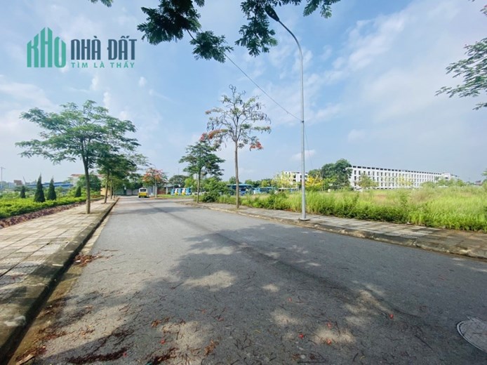 Bán đất mặt QL2B KĐT Parkhill Thành Công.DT 132m2.