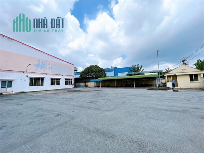 nhà xưởng sản xuất trong kcn cho thuê, thu hút đầu tư nhiều ngành nghề, sẵn cẩu trục