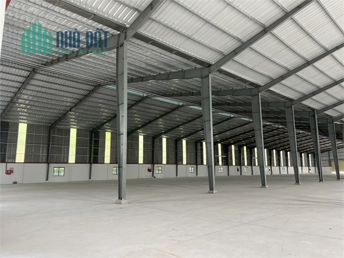 nhà xưởng ngoài kcn cho thuê sản xuất nhiều ngành nghề, chiều cao 9m, sân bãi đậu cont