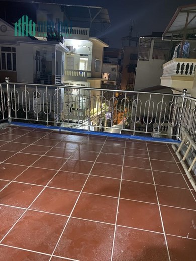 Bán nhà Cổ Nhuế 30m2, 3T, 4m, 2.95 tỷ, Bắc Từ Liêm, ô tô đỗ cửa.