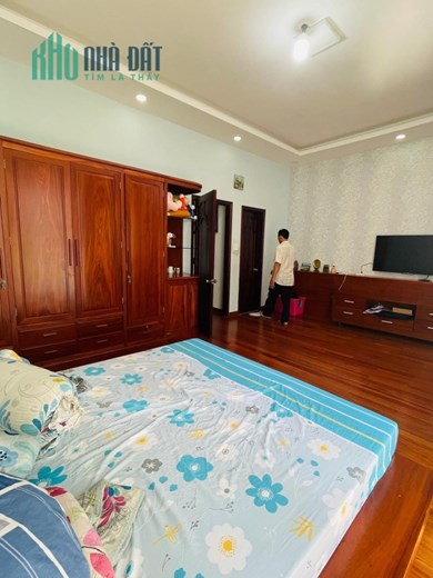 Bán nhà Biệt thự Mini  Phan Đình Phùng - Tân Thành, 6x13.5m, 3 T, 5PN, giá 10.8 tỷ (TL)