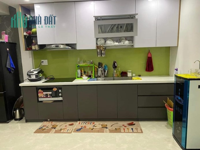 Cho thuê nhà sau lưng nhà mặt tiền 3 tầng kiệt : Thái Thị Bôi, p Thạc gián, Thanh Khê, Đà Nẵng