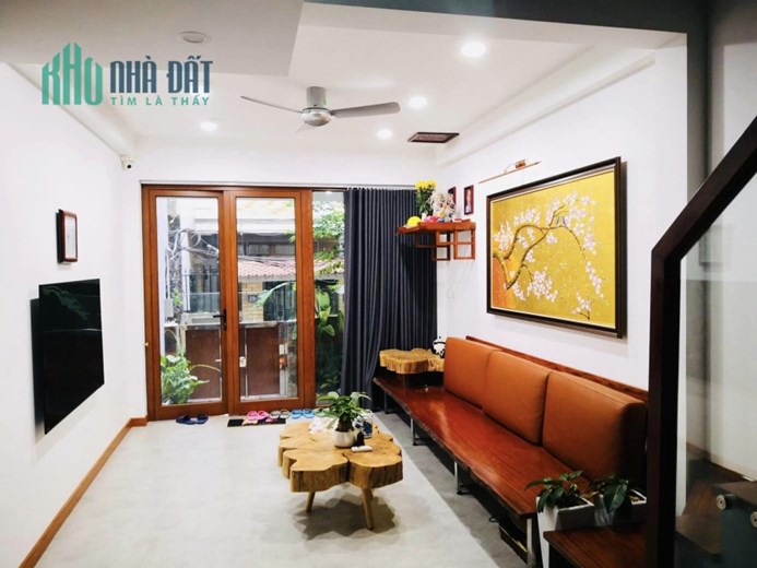 Phân Lô VIp Trần Quốc Hoàn 60 m - 13 tỷ