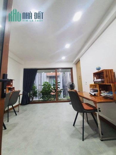 Phân Lô VIp Trần Quốc Hoàn 60 m - 13 tỷ