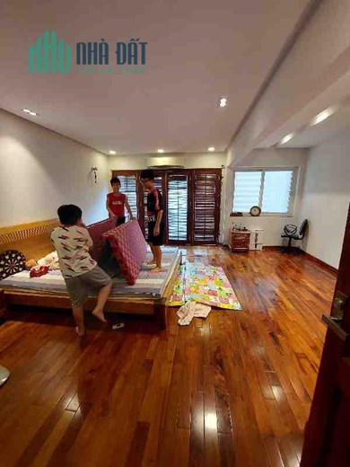 Bán nhà Phố Trung Tâm Nam Từ Liêm - Ô tô Tránh - Vỉa hè - KD - VP DT 130m MT 10m Nhỉnh 18 tỷ