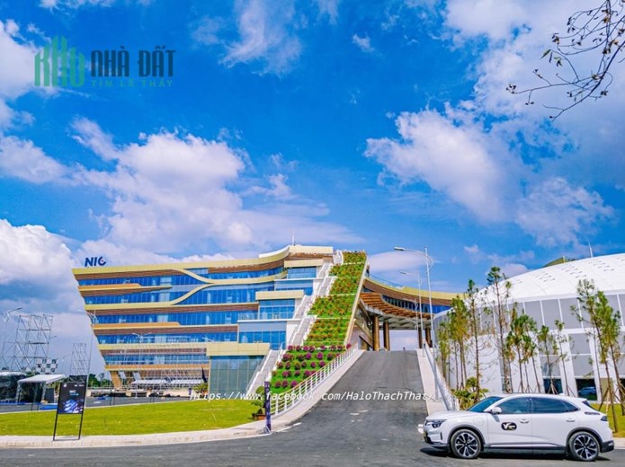 100m trục chính thôn 2 
Vuông như bánh chưng 
Sẵn sổ giao dịch trong ngày
Lh 0985019591 Em Hằng Hoà