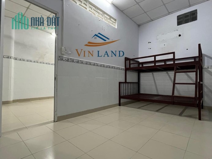 Cho thuê nhà cấp 4 2PN bên hông trường THPT Ngô Quyền chỉ 4tr