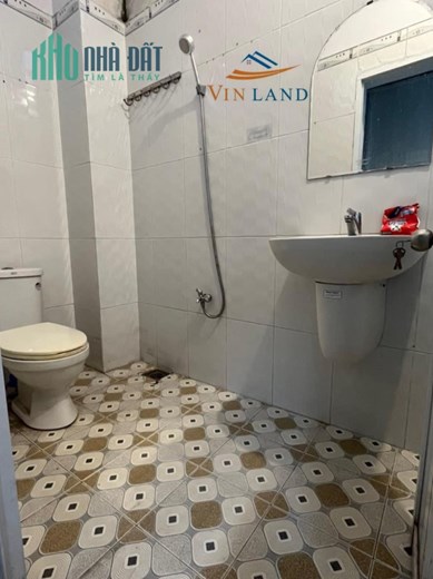 Cho thuê nhà cấp 4 2PN bên hông trường THPT Ngô Quyền chỉ 4tr