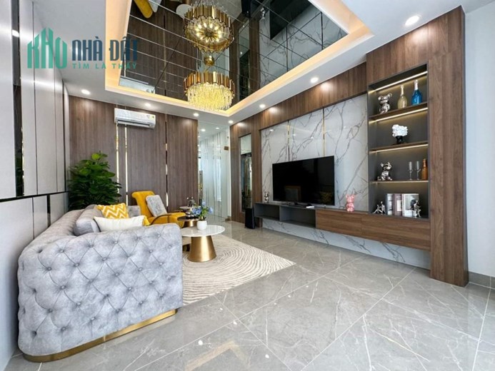 THANG MÁY DÁT VÀNG, PHÂN LÔ ĐỒNG BỘ, TẶNG FULL NỘI THẤT, ĐÀO TÔNG NGUYÊN NHÀ BÈ