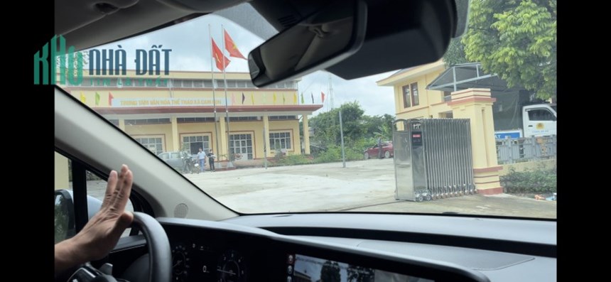 BÁN ĐẤT SÂN BAY SAPA , ĐANG THAY DA ĐỔI THỊT TỪNG NGÀY.