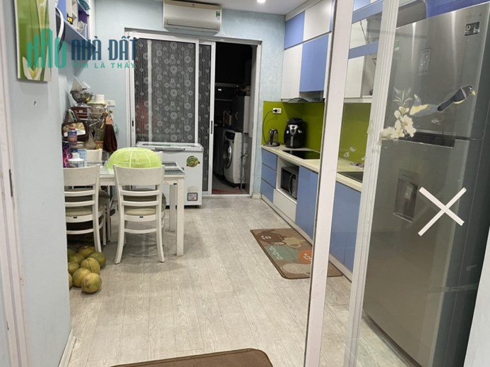 Hiếm ! Căn 3PN 2WC diện tích 144m2 Full nội thất giá 8 tỷ có slot oto BC DN