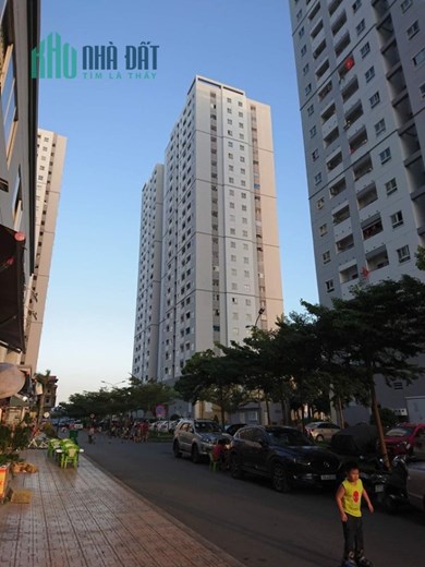 Kẹt tiền nên bán lỗ căn hộ Góc 2Pn-2WC 70m2 đẹp nhất chung cư, giá chỉ 1 tỷ100 triệu. Nhà sẵn ở ngay