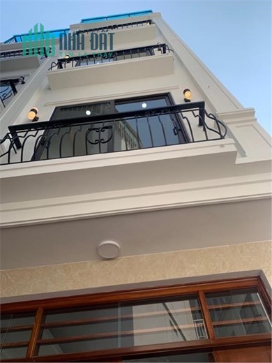 RẺ 50TR BÁN NHÀ  LONG BIÊN HÀ NỘI
33MV 5 TẦNG  GIÁ CHỈ 3.4 TỶ 300M LÀ CẦU VĨNH TUY
