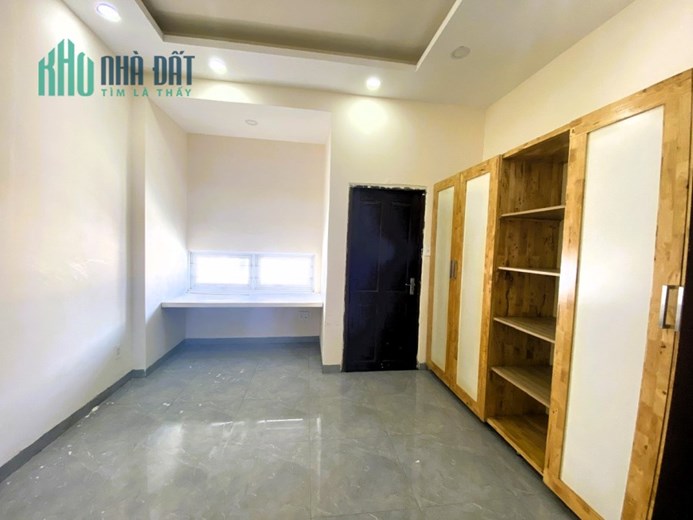 Cho thuê nhà 1T2L 3pn hẻm xe hơi full nội thất đường 22 Linh Đông
