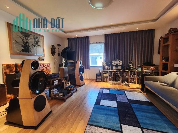 Nhà đẹp 4 tầng Đình Xuyên, gần trường C3 Yên Viên, oto tải vào, mặt tiền: 7m, 150m, 6 tỷ