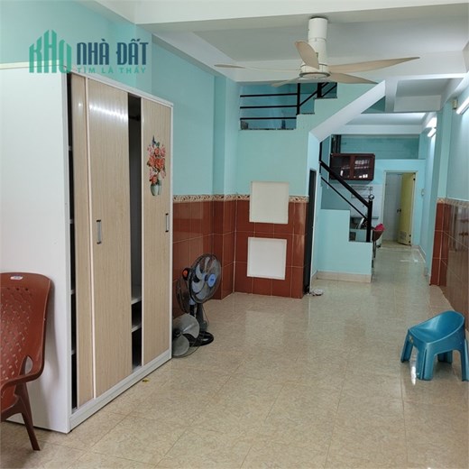 Ngay chợ Võ Thành Trang, Phường 14, Tân Bình – 45m2, 3 tầng, nhỉnh 3 tỷ