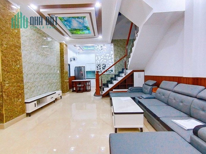 TÔI CHÍNH CHỦ BÁN NHÀ MẶT TIỀN QUẬN TÂN BÌNH 280M2 GIÁ RẺ