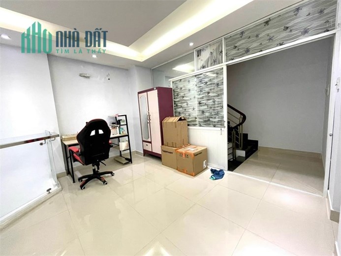Bán nhà 5 tầng Bờ Bao Tân Thắng, Tân Phú – Ngay Aeon, HXH, 4.75 tỷ