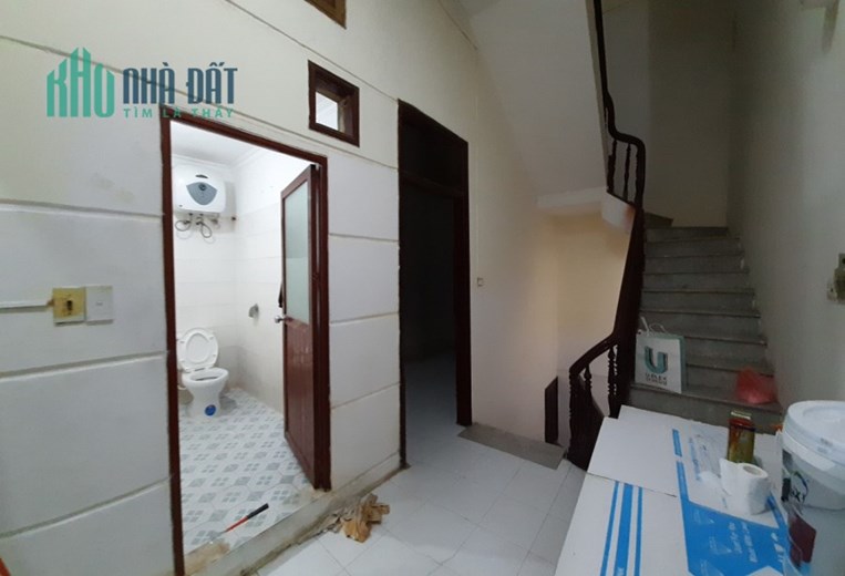 Ngõ xx dịch vọng 50mx 4T ngõ ô tô