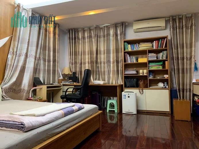 Thua lỗ CK bán Gấp nhà mặt phố Quang Trung sầm uất gần Ngô Thì Nhậm, MT 5m, 42m2 chỉ 9.38 tỷ.
