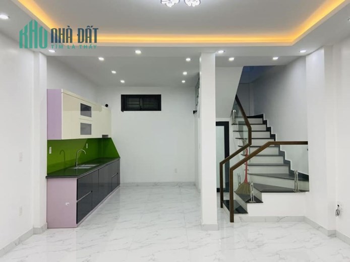 Bán nhà xây mới Thiên Lôi cạnh AEON, diện tích 48m 4 tầng GIÁ 2.98 tỉ cực thoáng